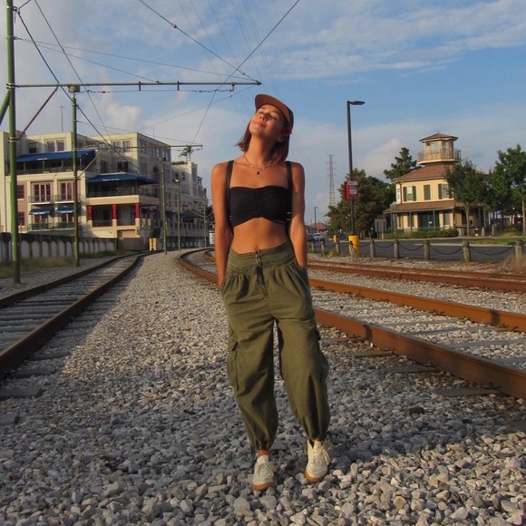 Meet your Posher, Cori - Picture 6 of 7